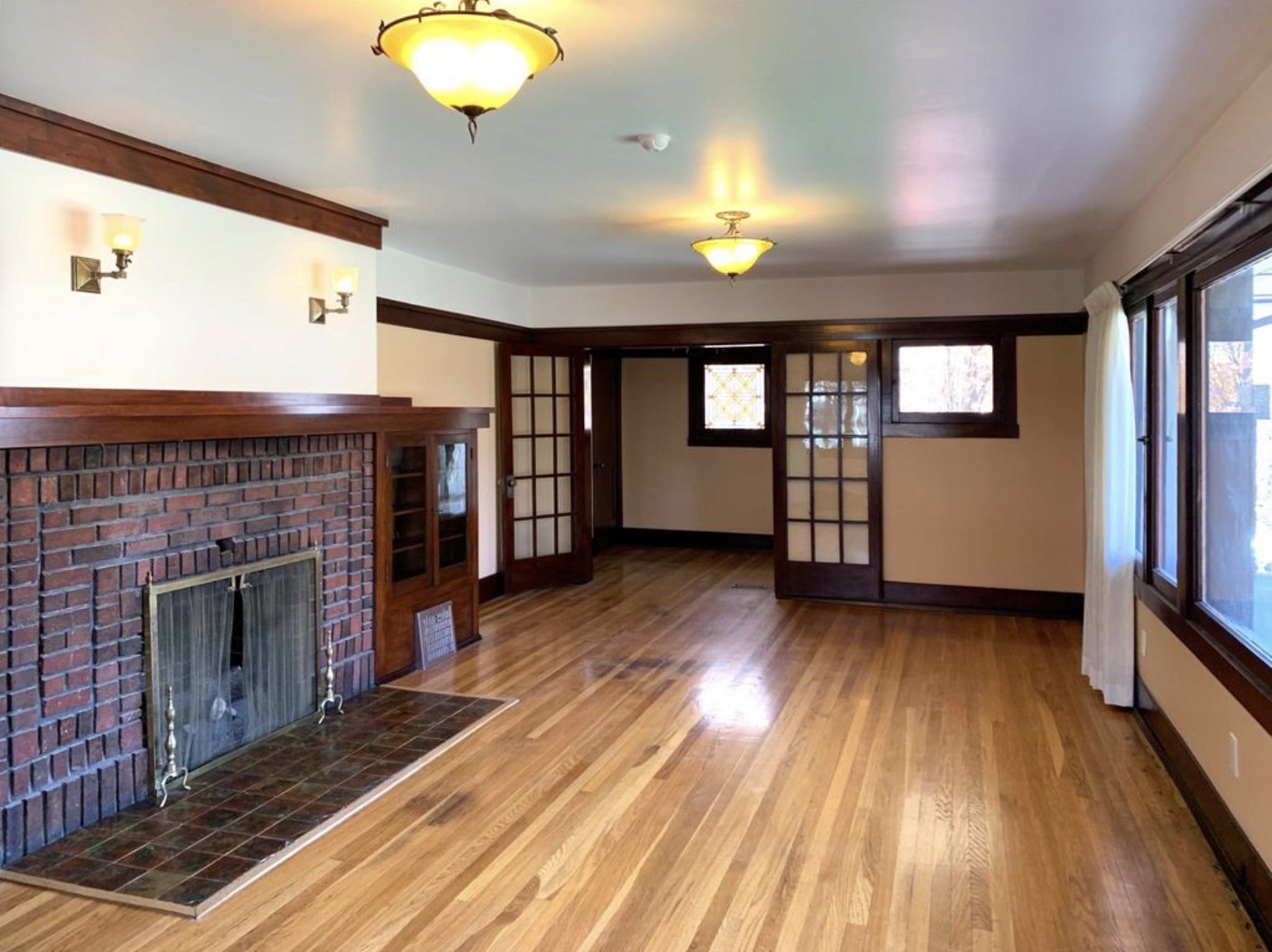 2538 Van Buren Ave Interior 5.jpeg